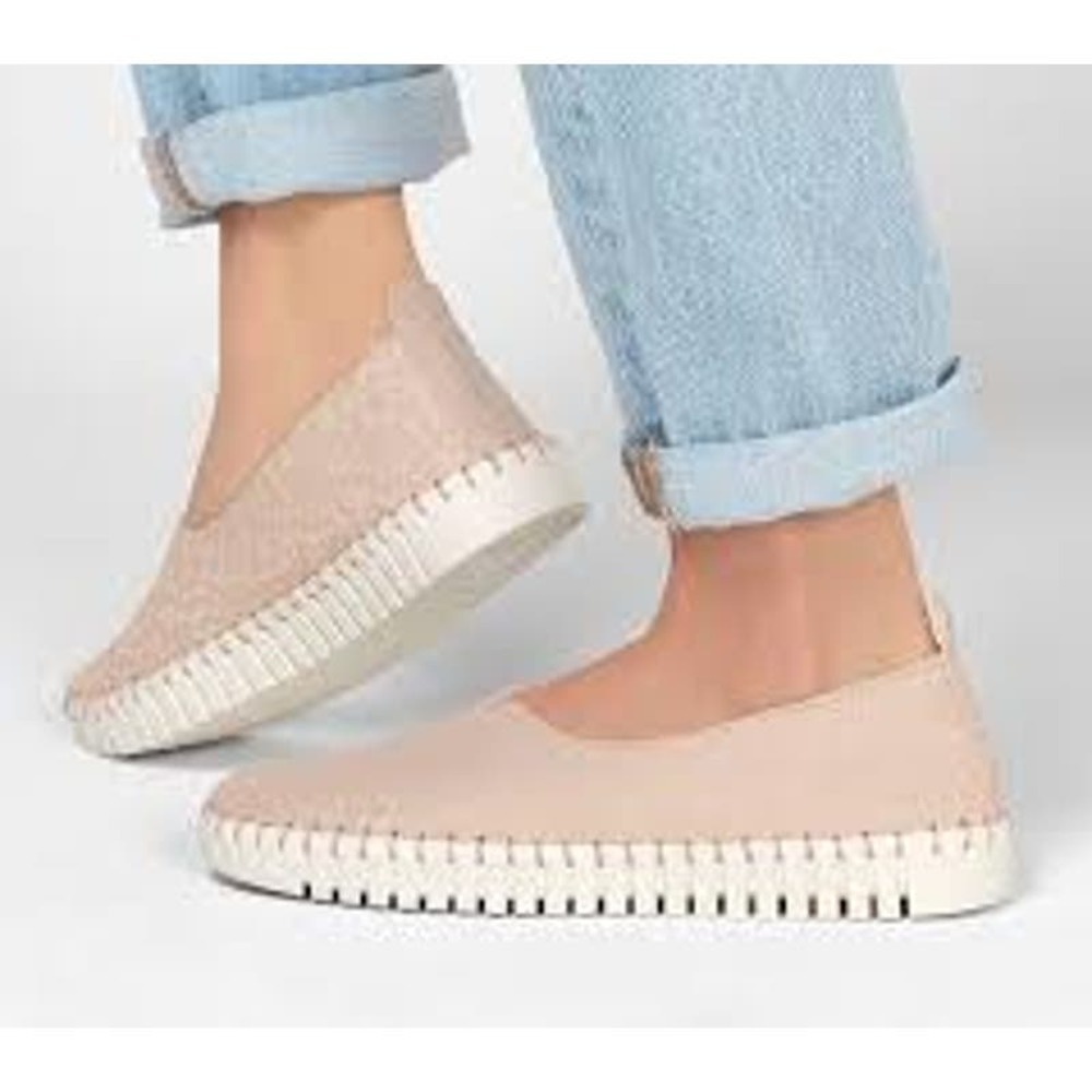 Skechers air cooled memory foam soft pink shoes sz 9.5